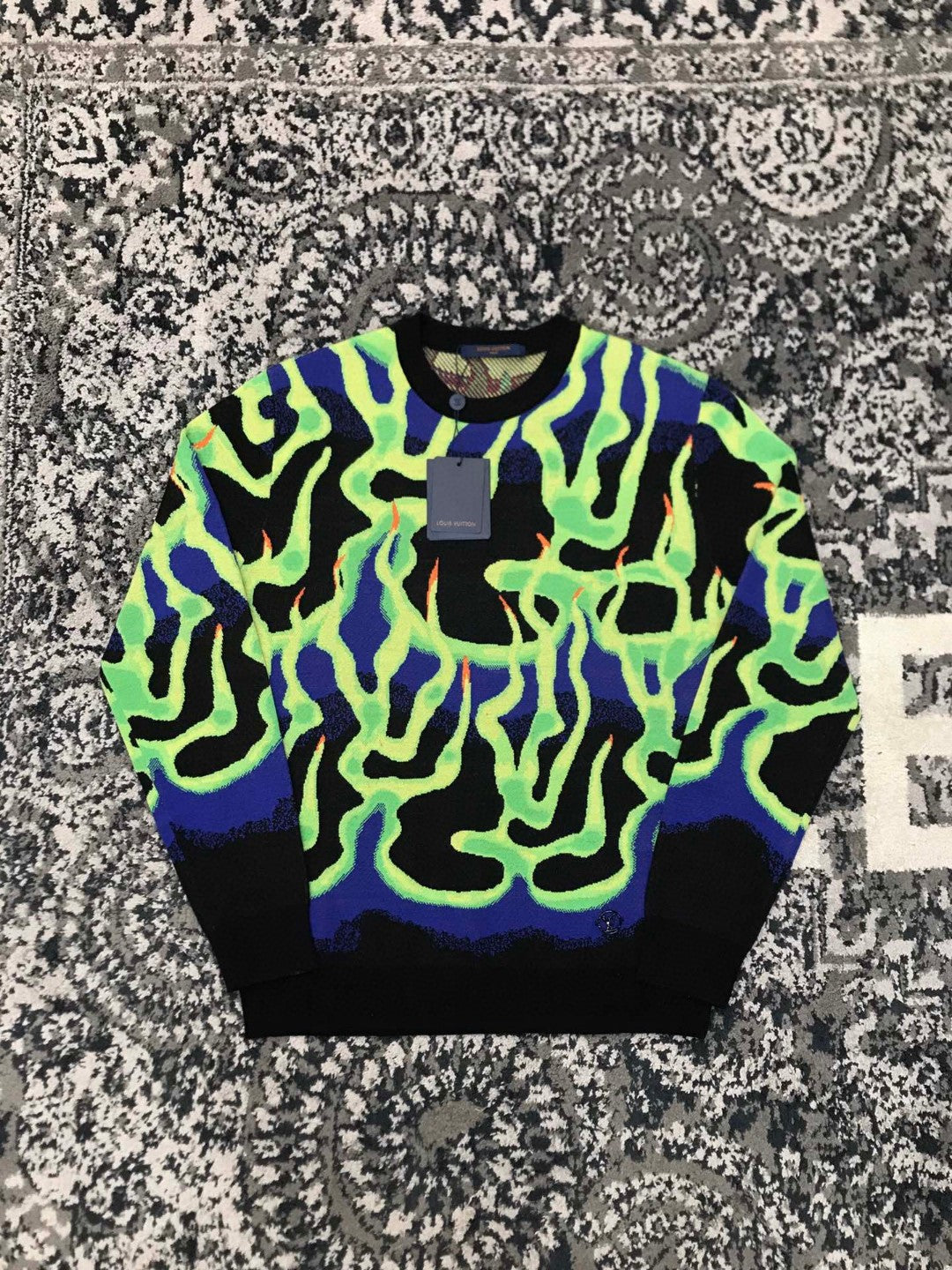 Louis Vuitton Sweatshirt