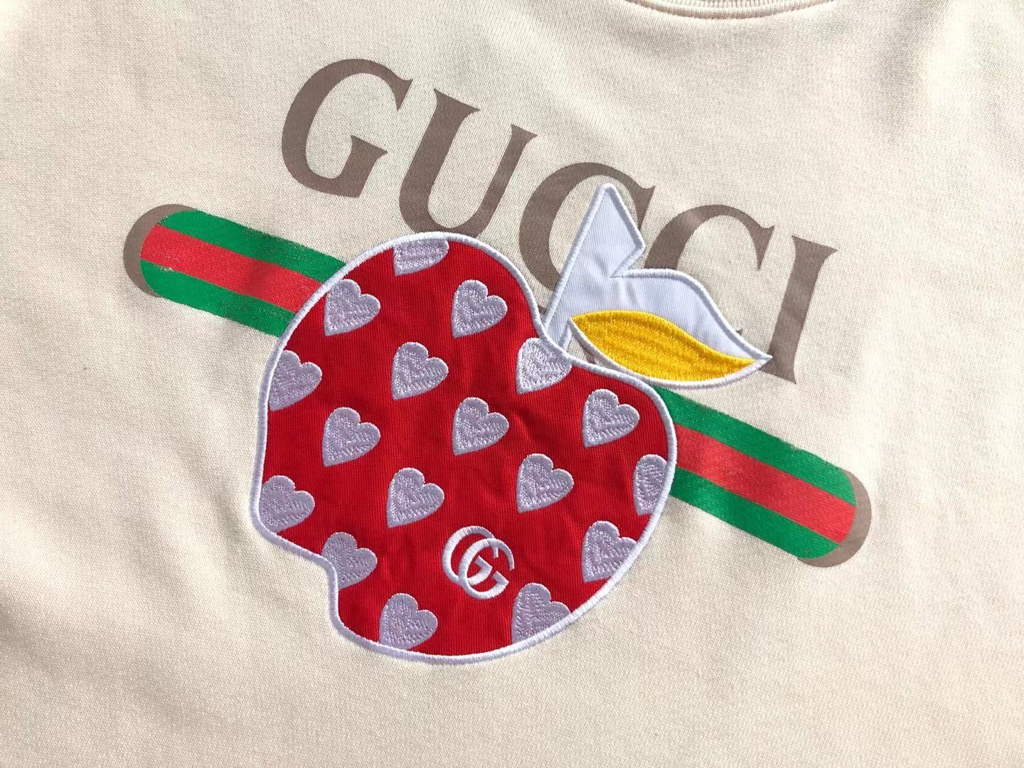 Gucci Sweatshirt