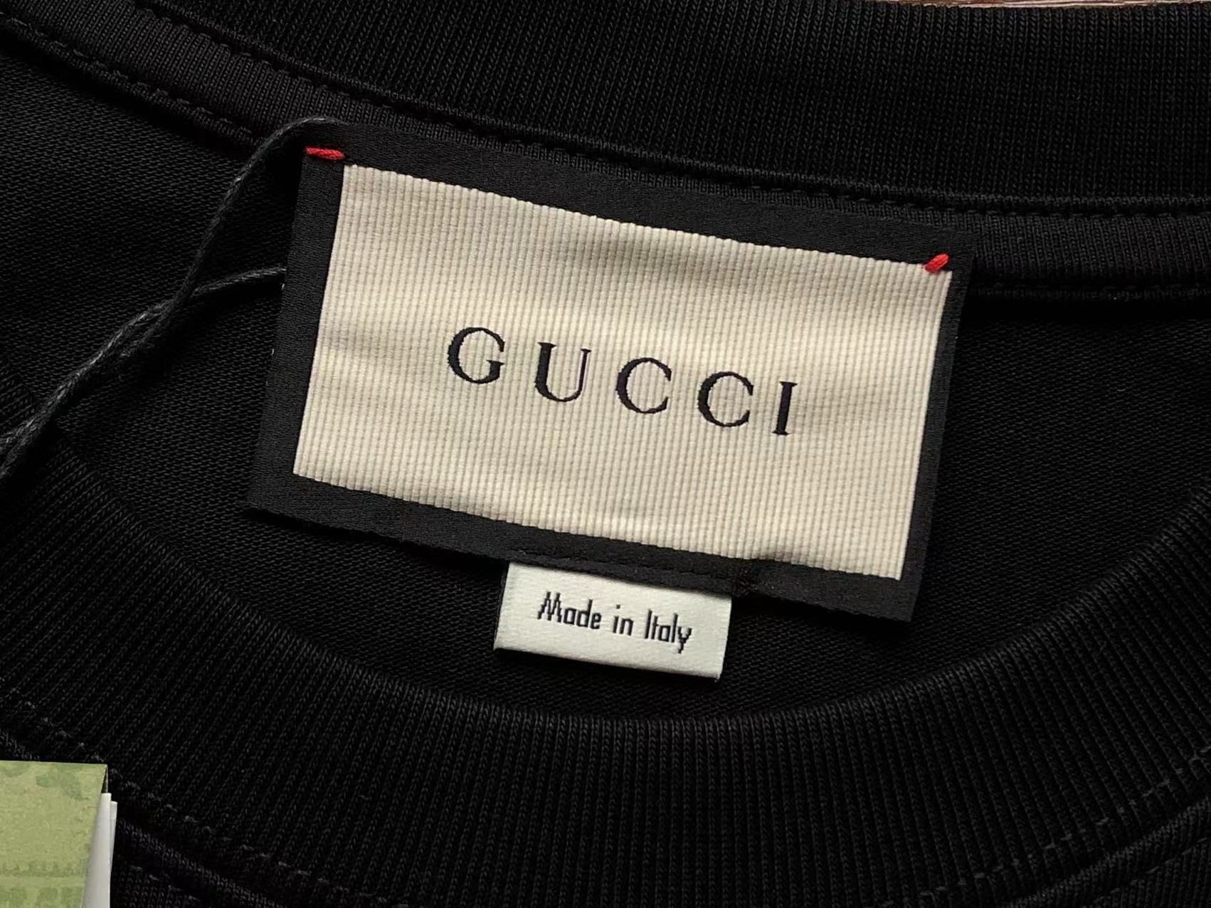 Gucci T-shirt