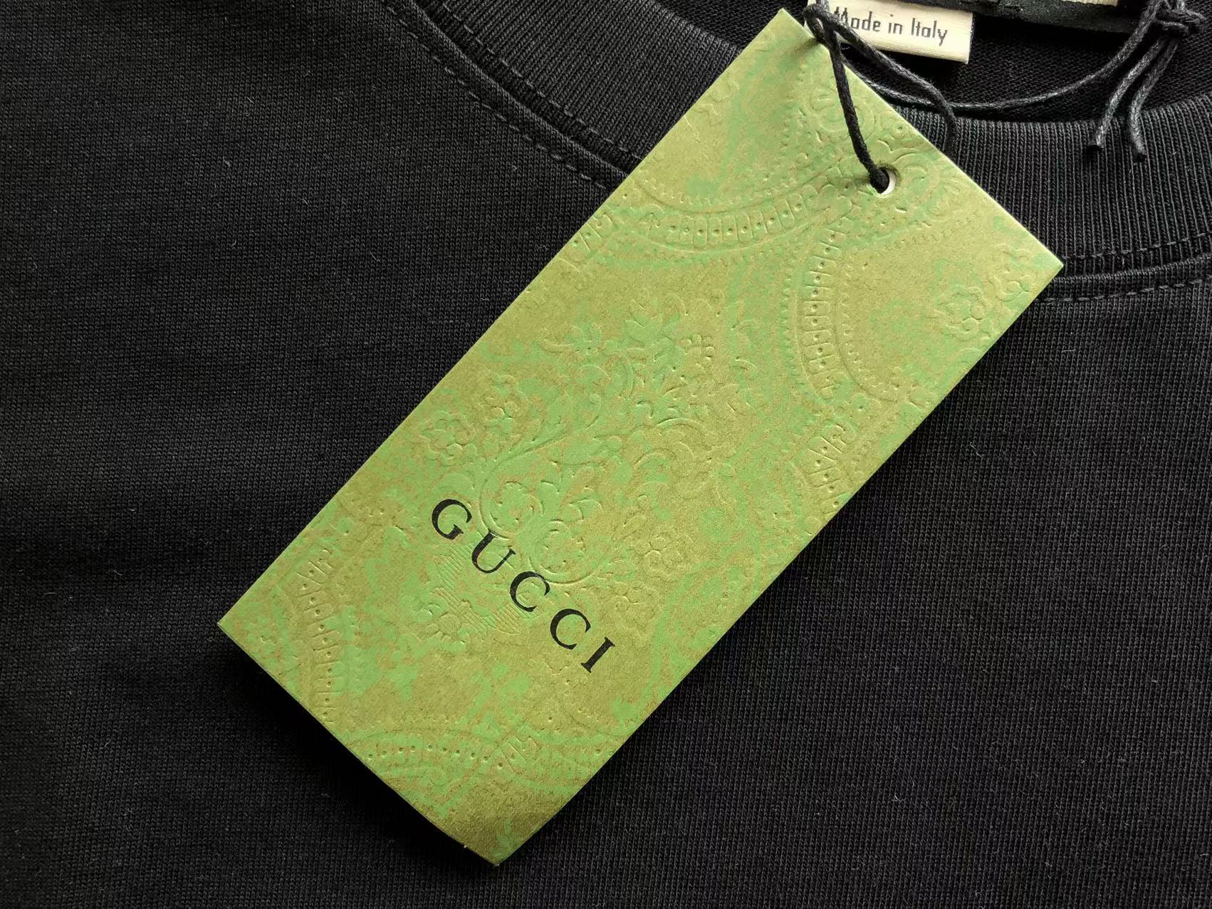 Gucci T-shirt