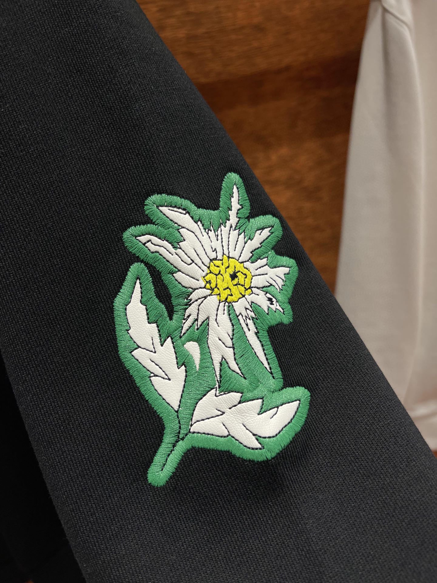 Louis Vuitton Sweatshirt