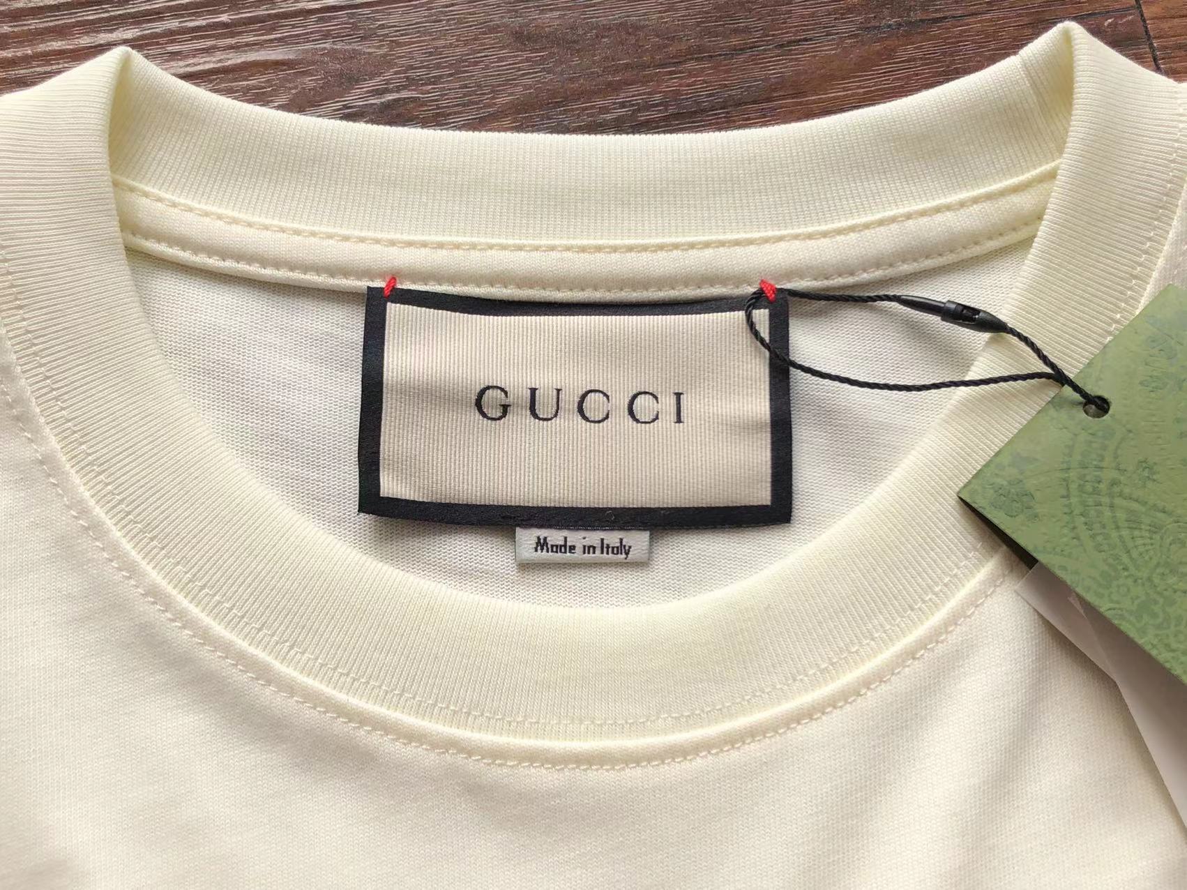 Gucci T-shirt
