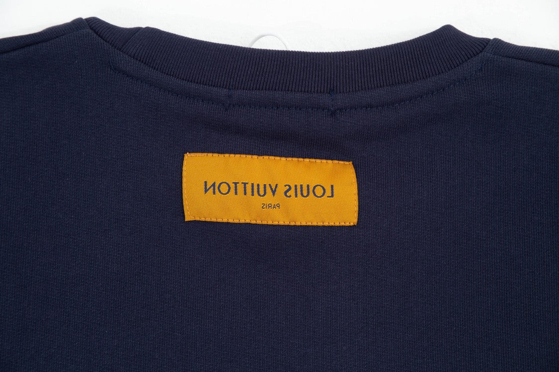 Louis Vuitton Sweatshirt