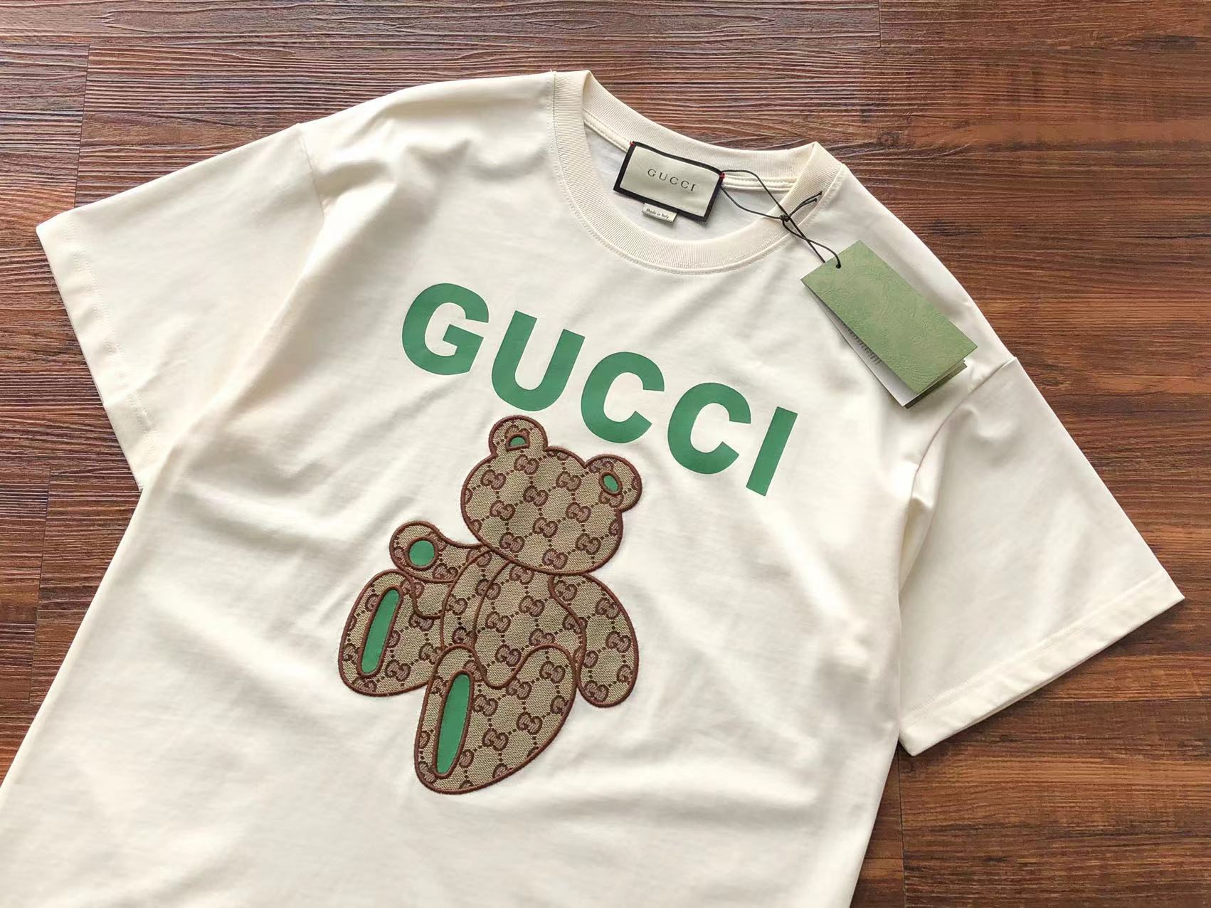 Gucci T-shirt