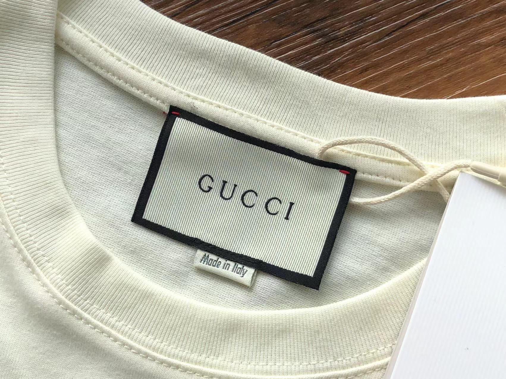 Gucci T-shirt