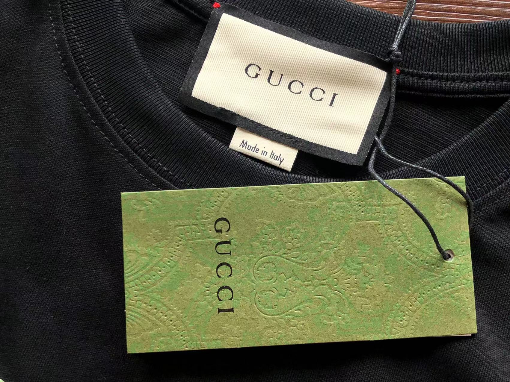 Gucci T-shirt