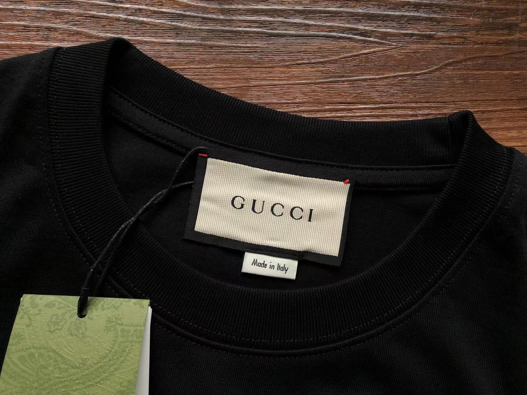 Gucci T-shirt