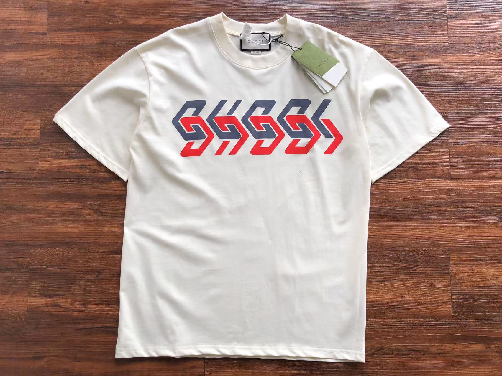 Gucci T-shirt