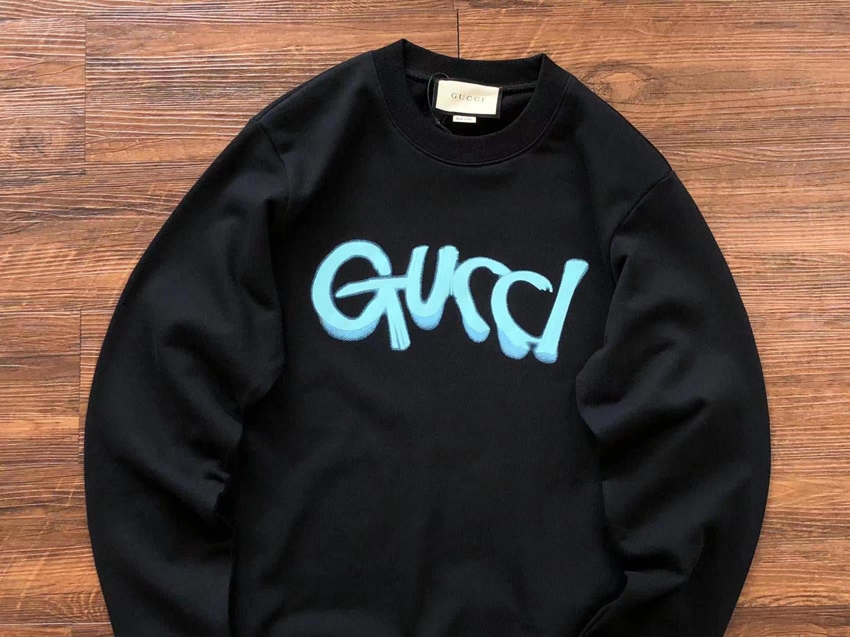 Gucci Sweatshirt