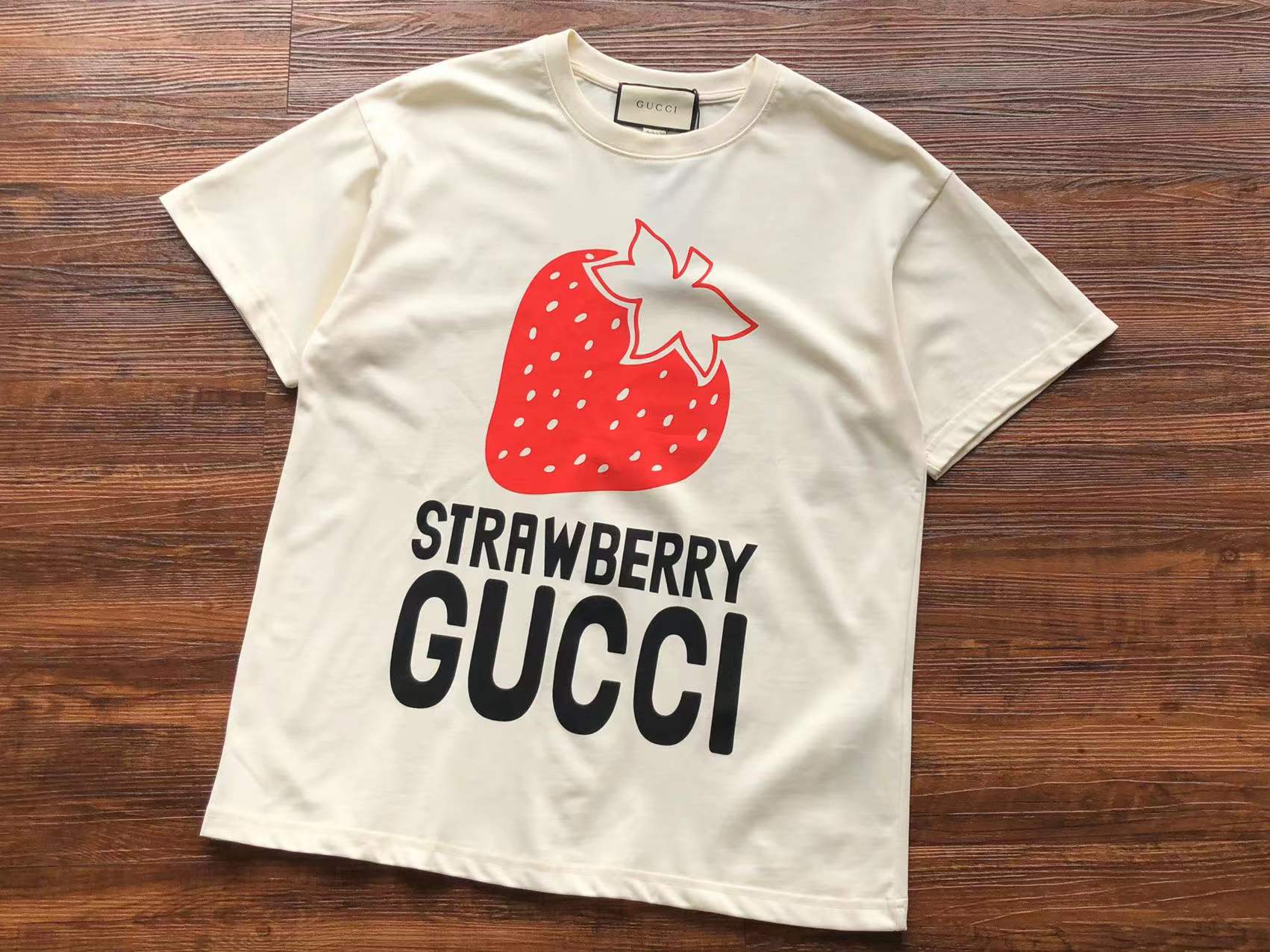 Gucci T-shirt