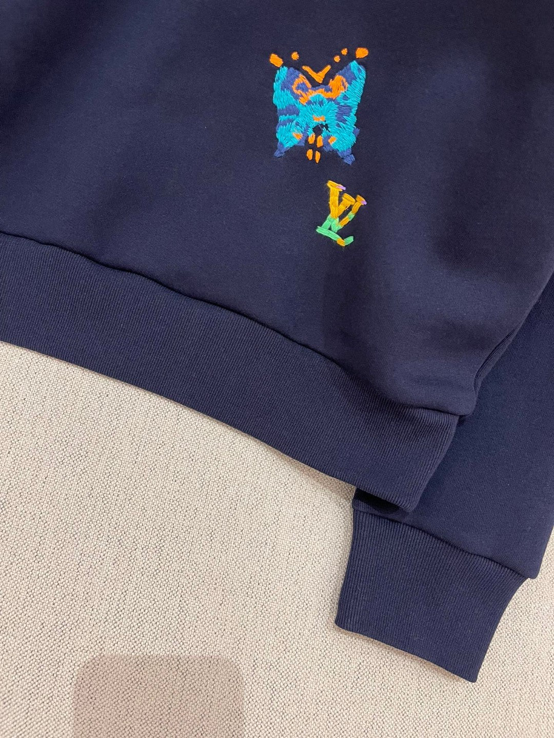 Louis Vuitton Sweatshirt