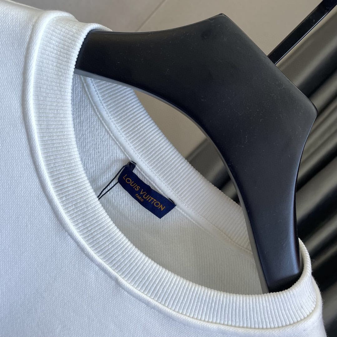 Louis Vuitton Sweatshirt