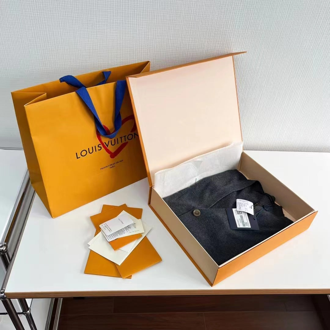 Louis Vuitton Cardigan