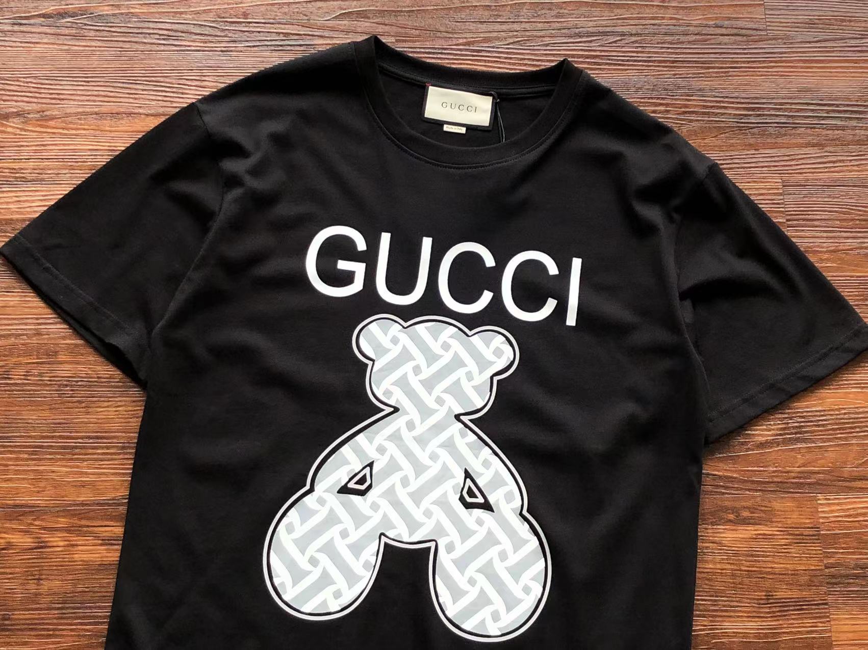 Gucci T-shirt