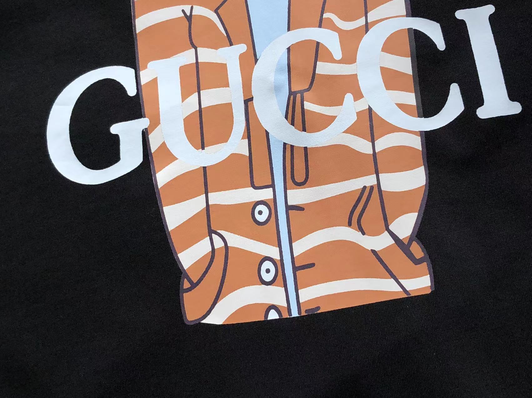 Gucci T-shirt