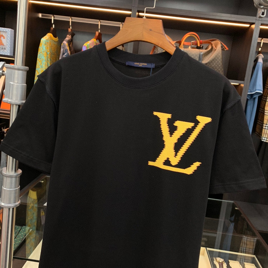 Louis Vuitton T-shirt
