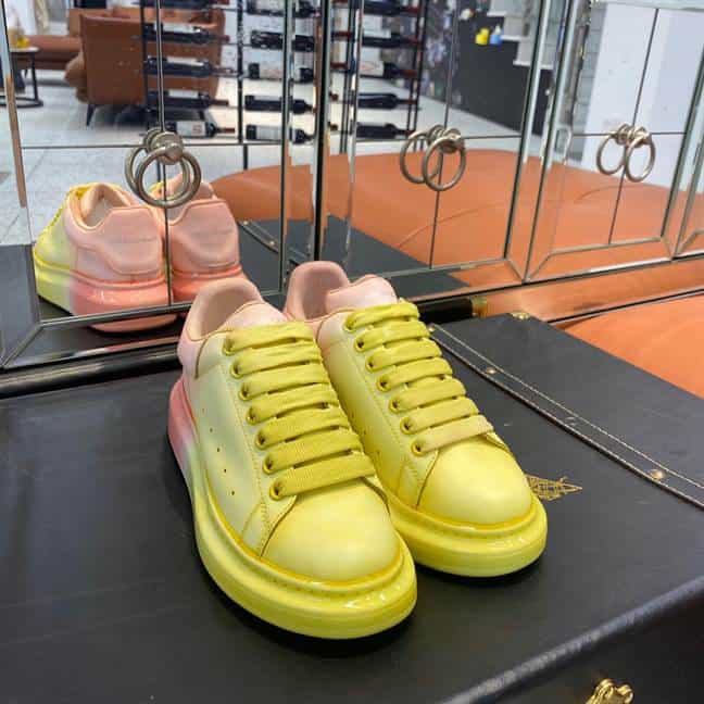 ALEXANDER MCQUEEN SNEAKER   AM20