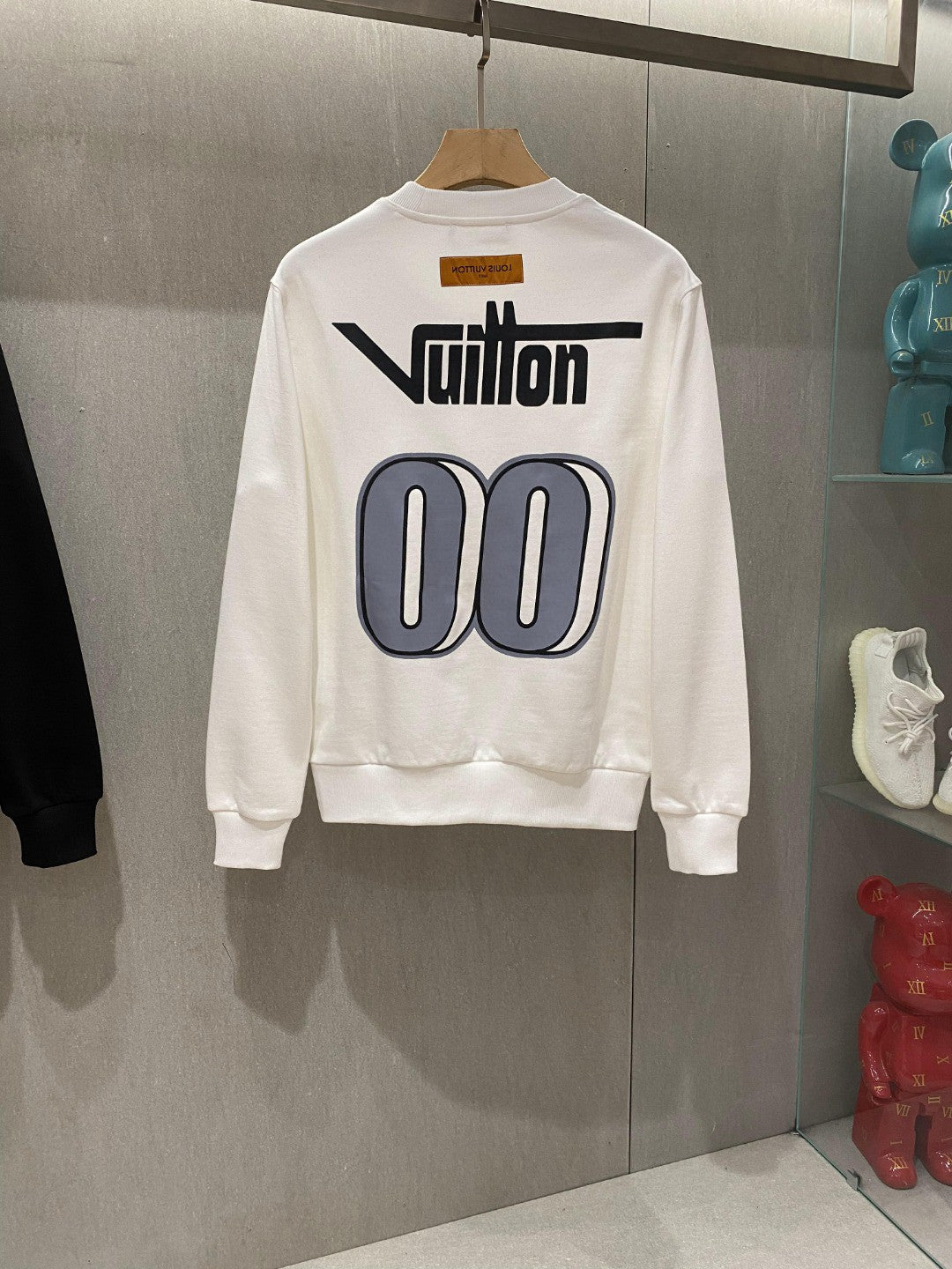 Louis Vuitton Sweatshirt