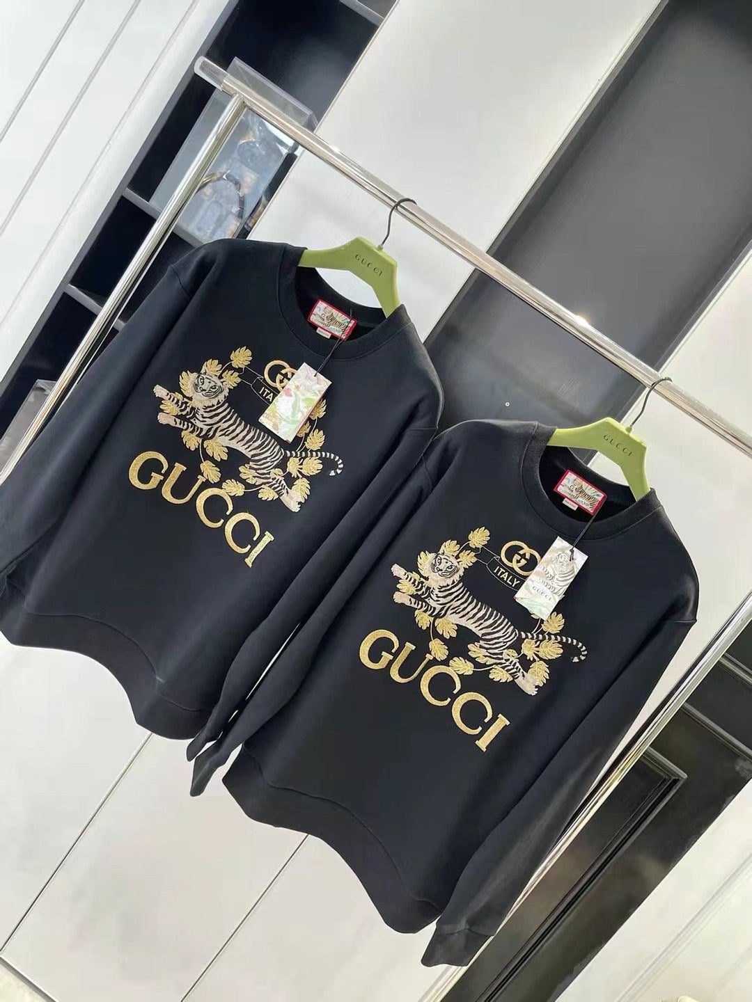 Gucci Sweatshirt