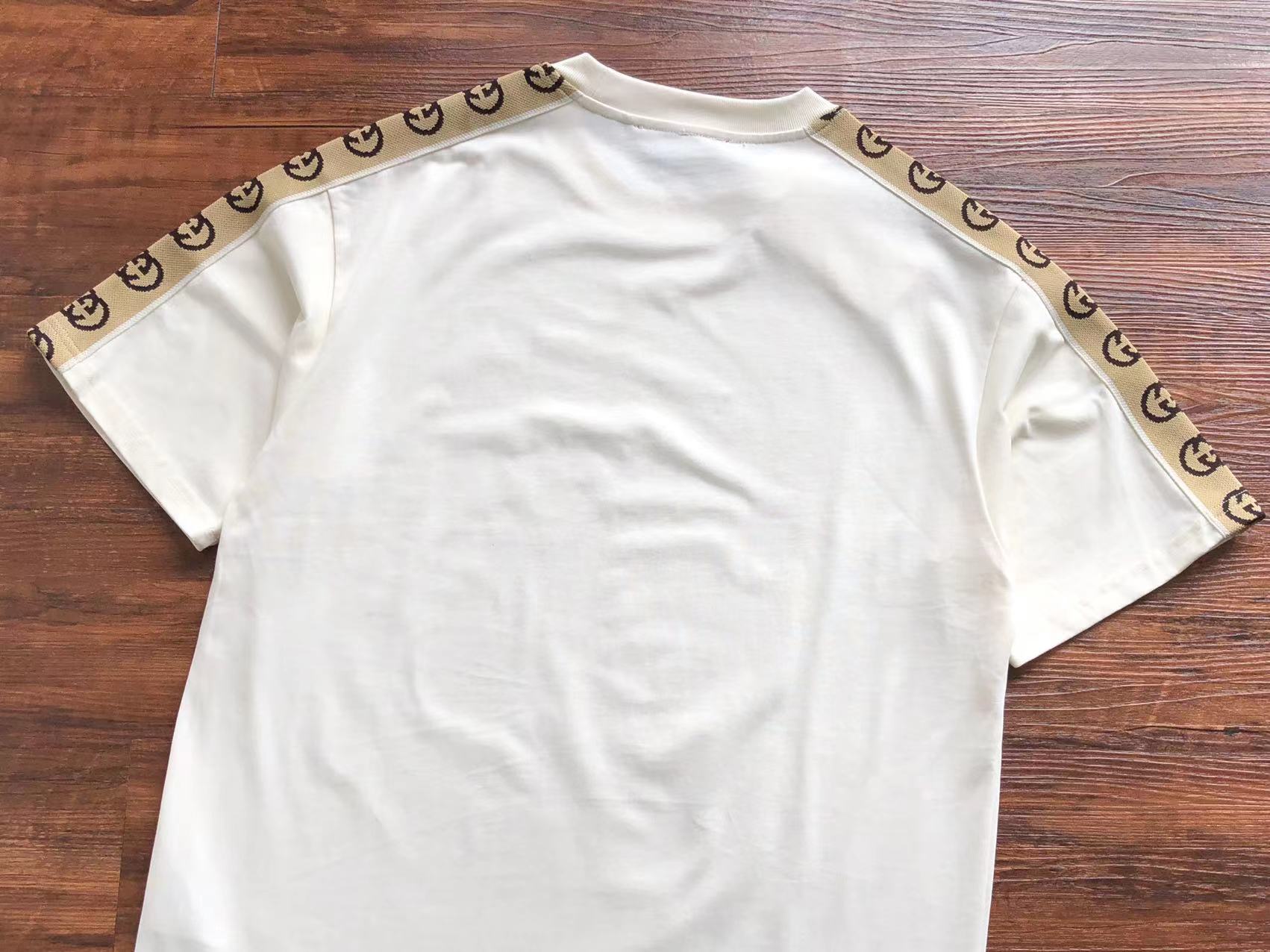 Gucci T-shirt