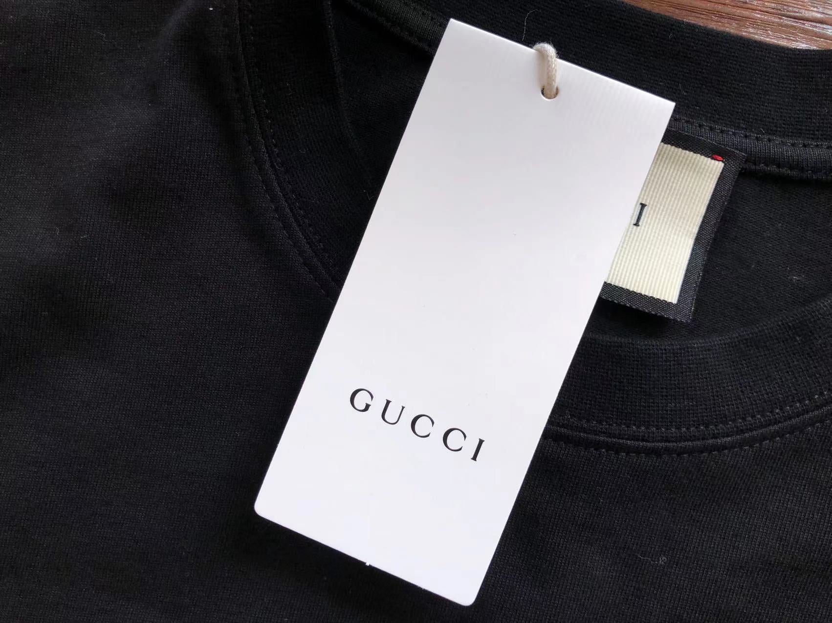 Gucci T-shirt