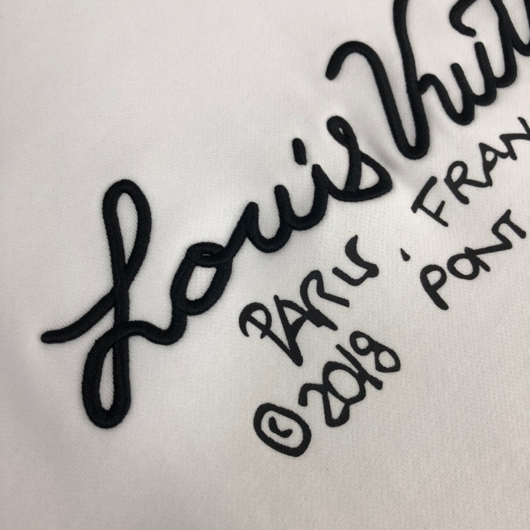Louis Vuitton Sweatshirt