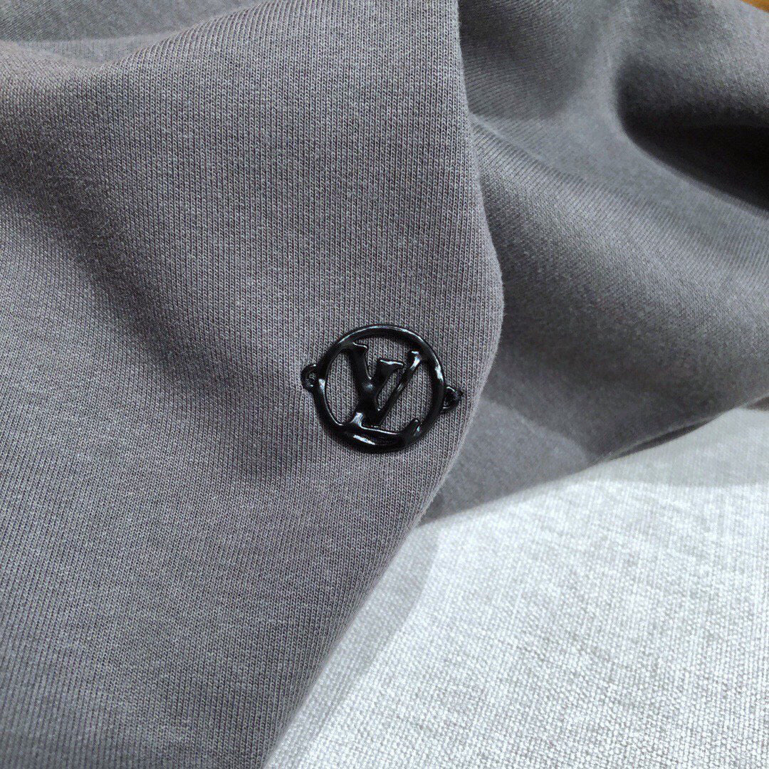 Louis Vuitton Sweatshirt