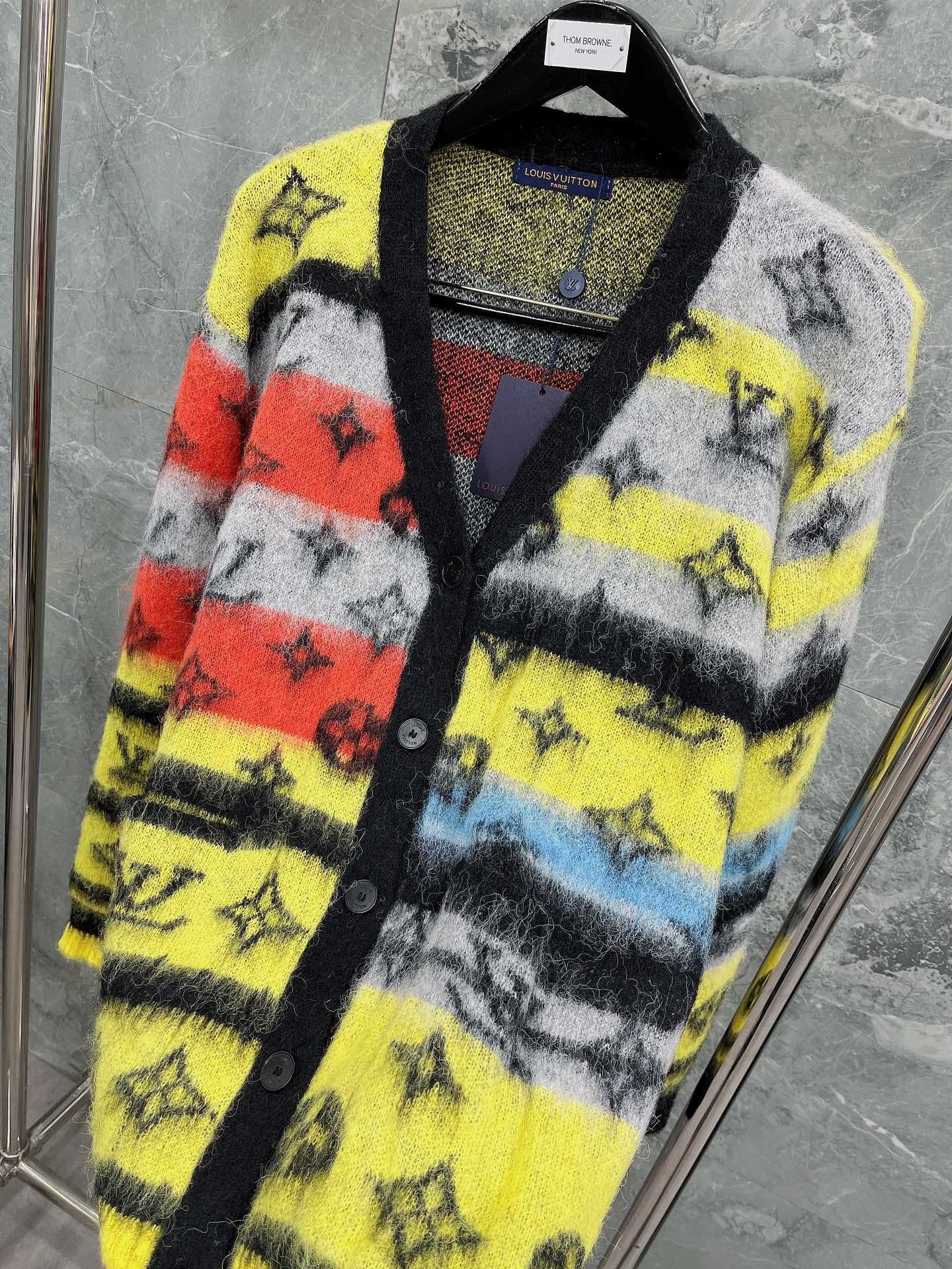 Louis Vuitton Cardigan