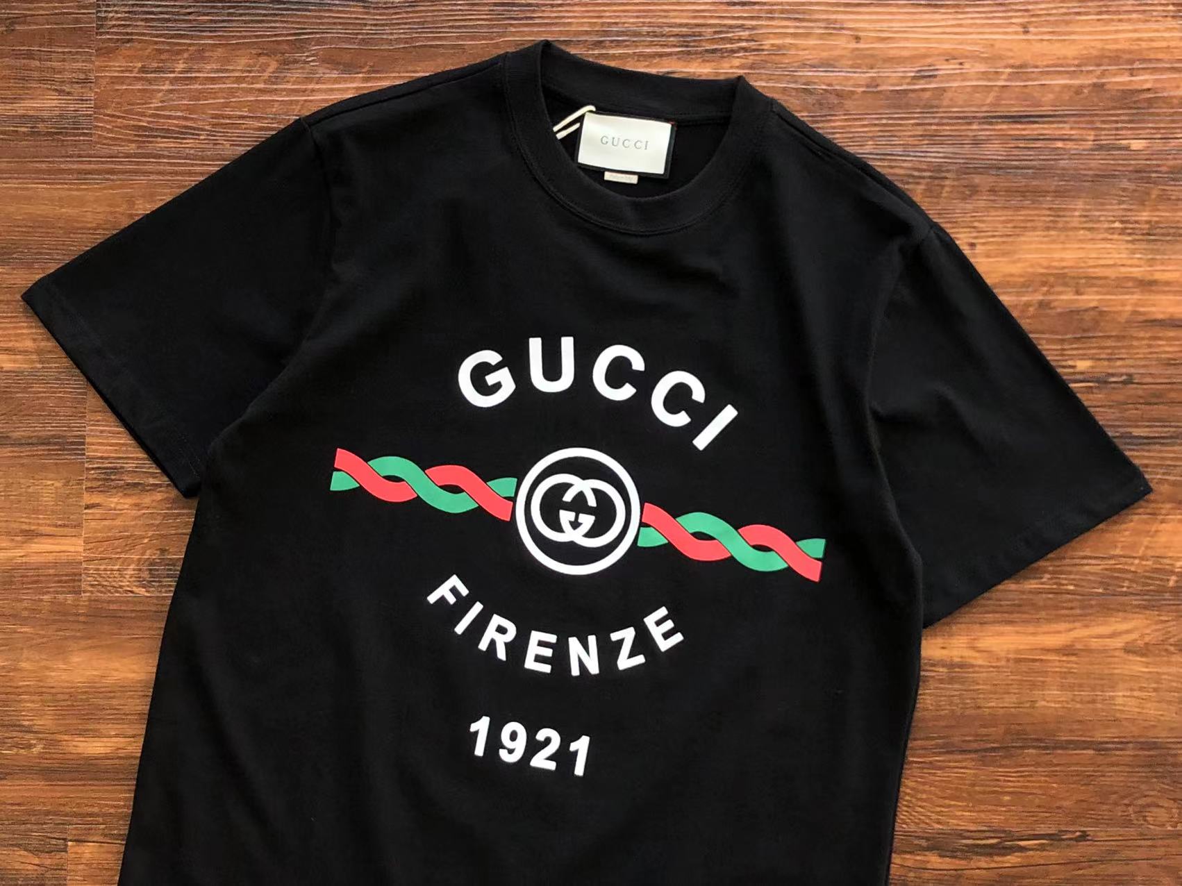 Gucci T-shirt