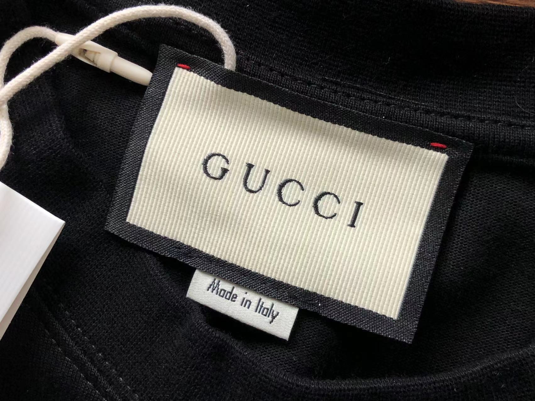 Gucci T-shirt