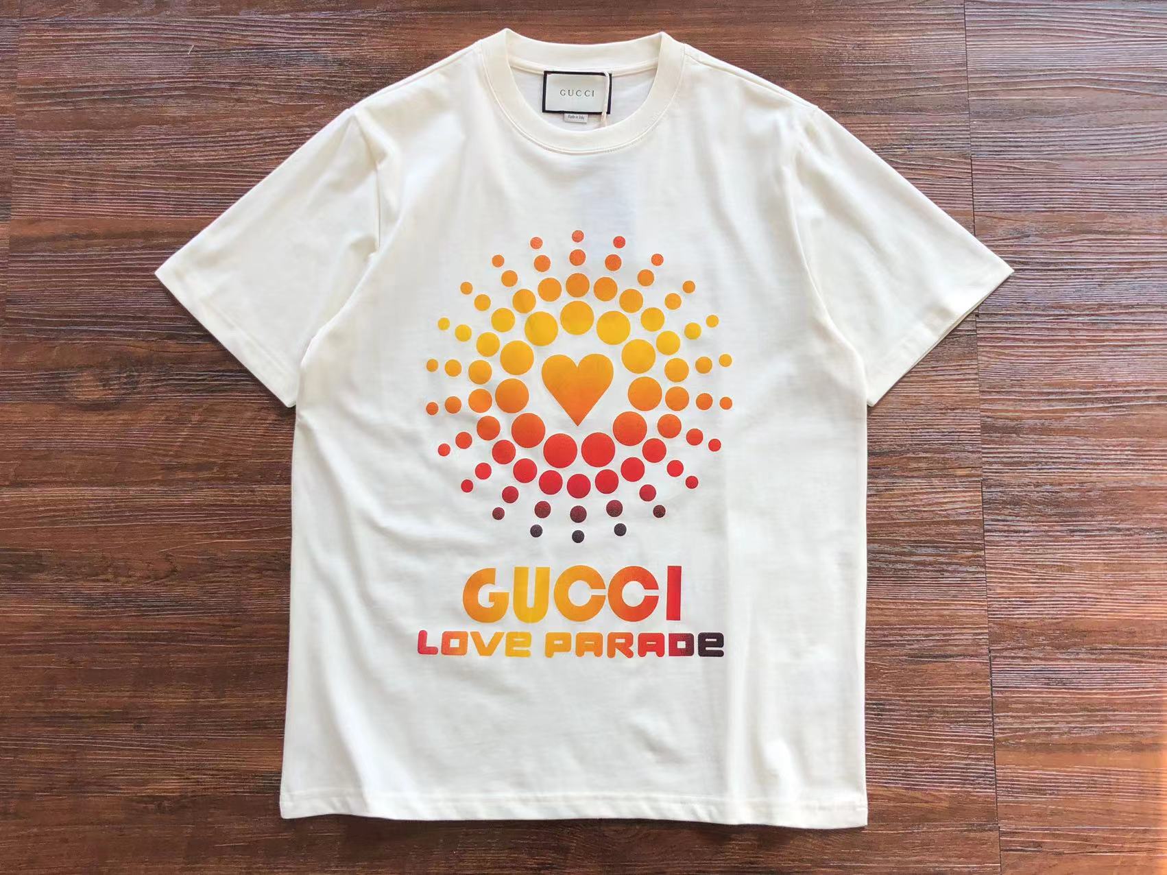 Gucci T-shirt