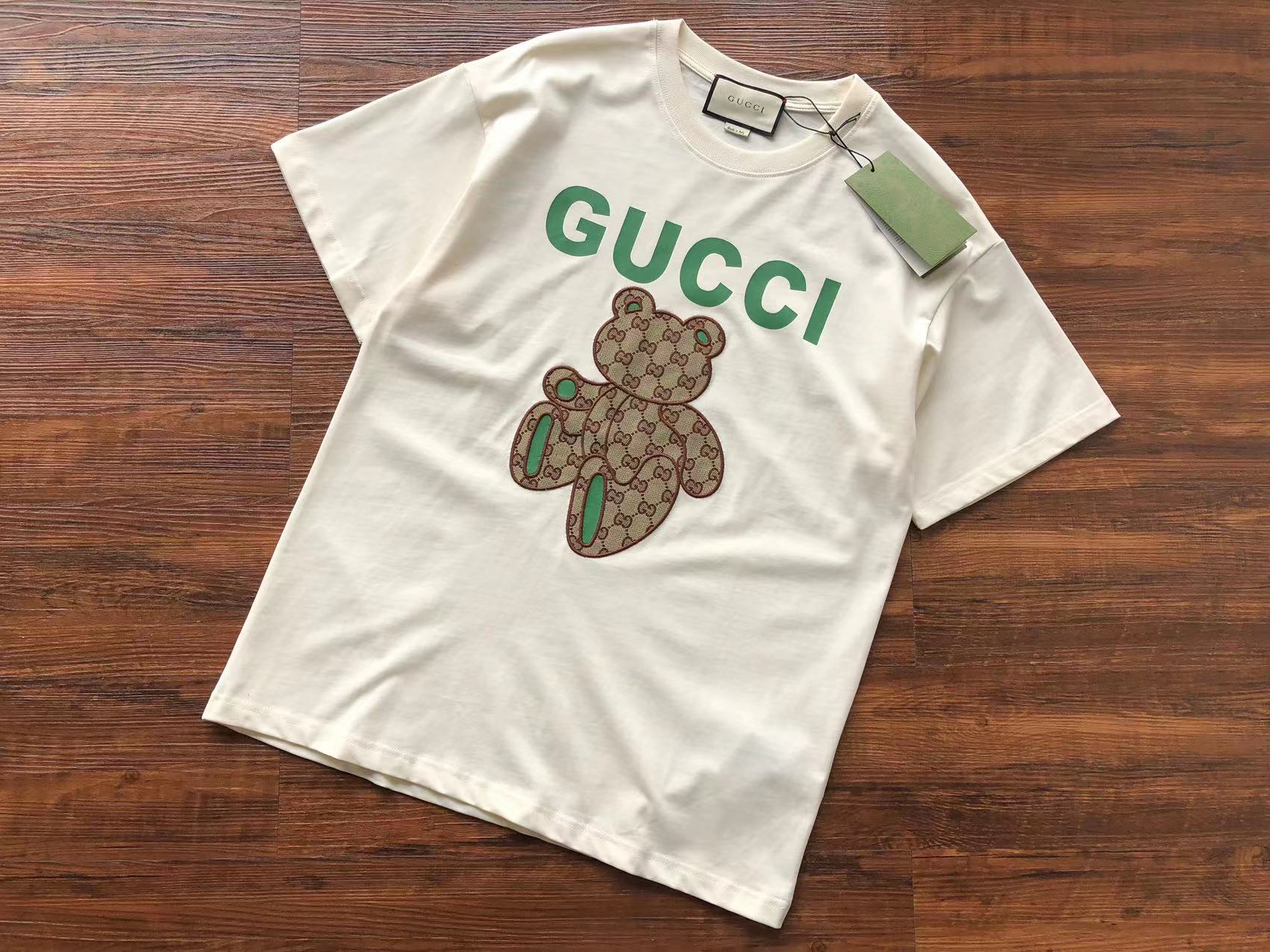 Gucci T-shirt