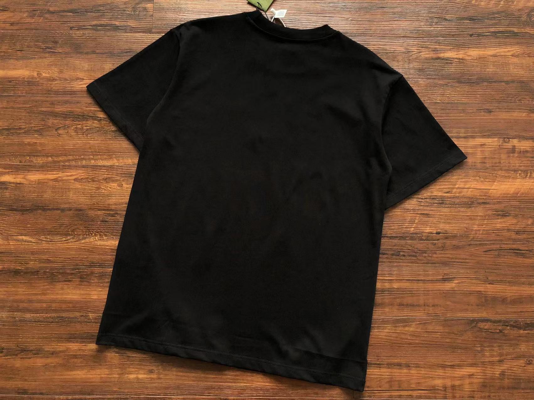 Gucci T-shirt