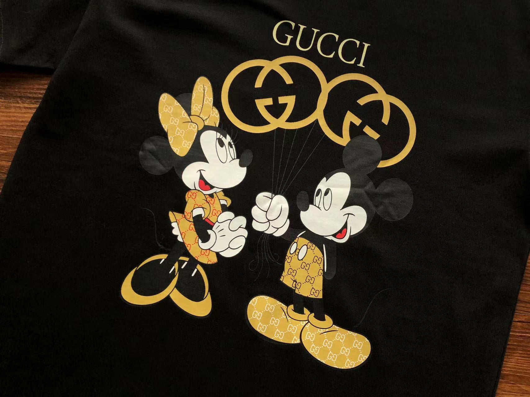 Gucci T-shirt