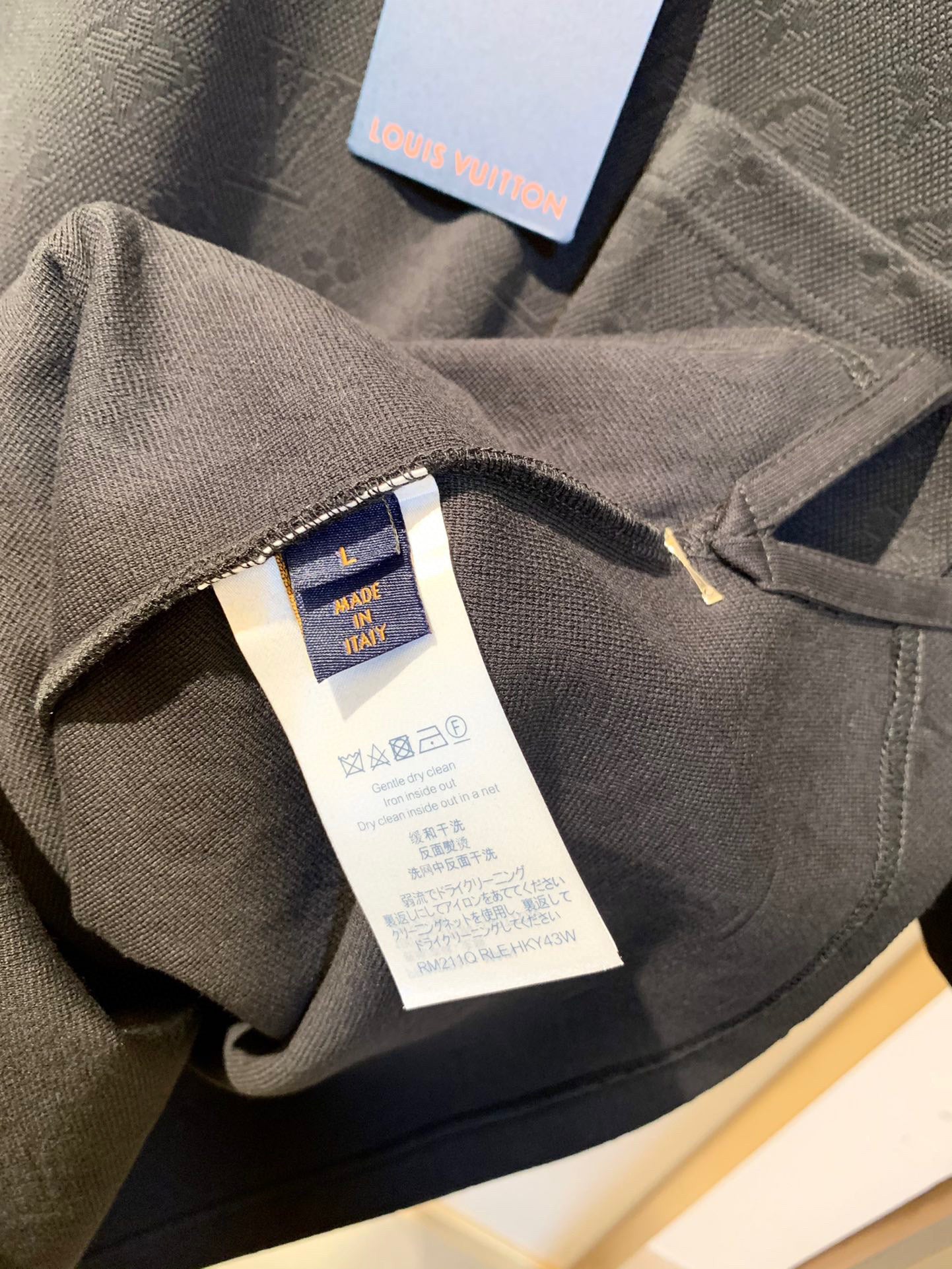 Louis Vuitton T-shirt