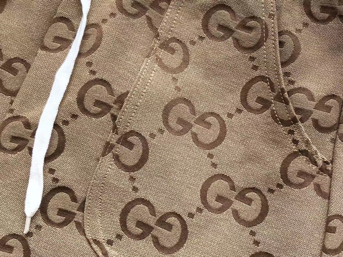 Gucci x The North Face Shorts