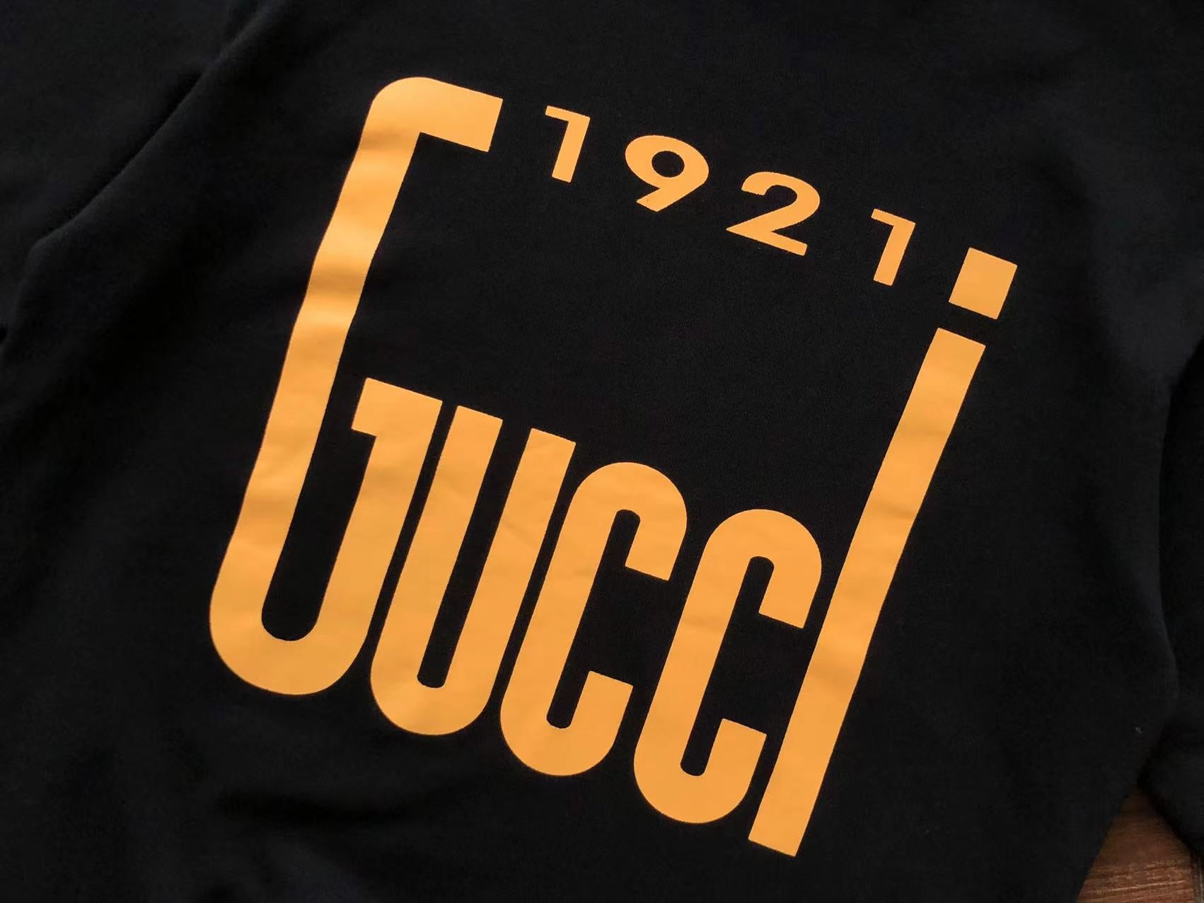 Gucci Sweatshirt