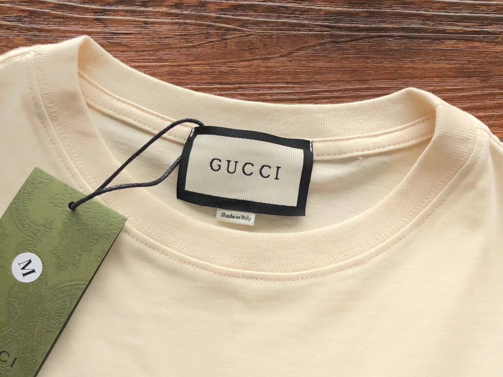 Gucci T-shirt