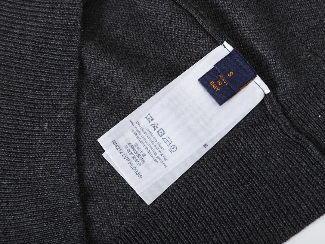 Louis Vuitton Cardigan