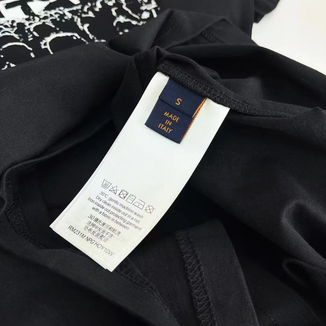 Louis Vuitton T-shirt