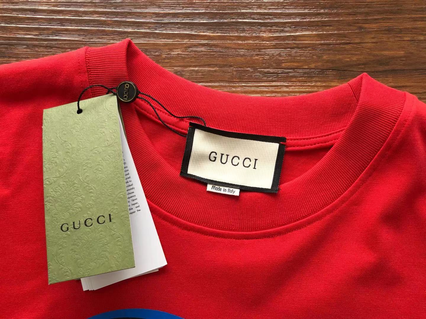 Gucci T-shirt