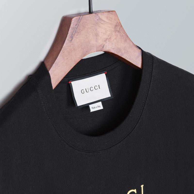 Gucci T-shirt