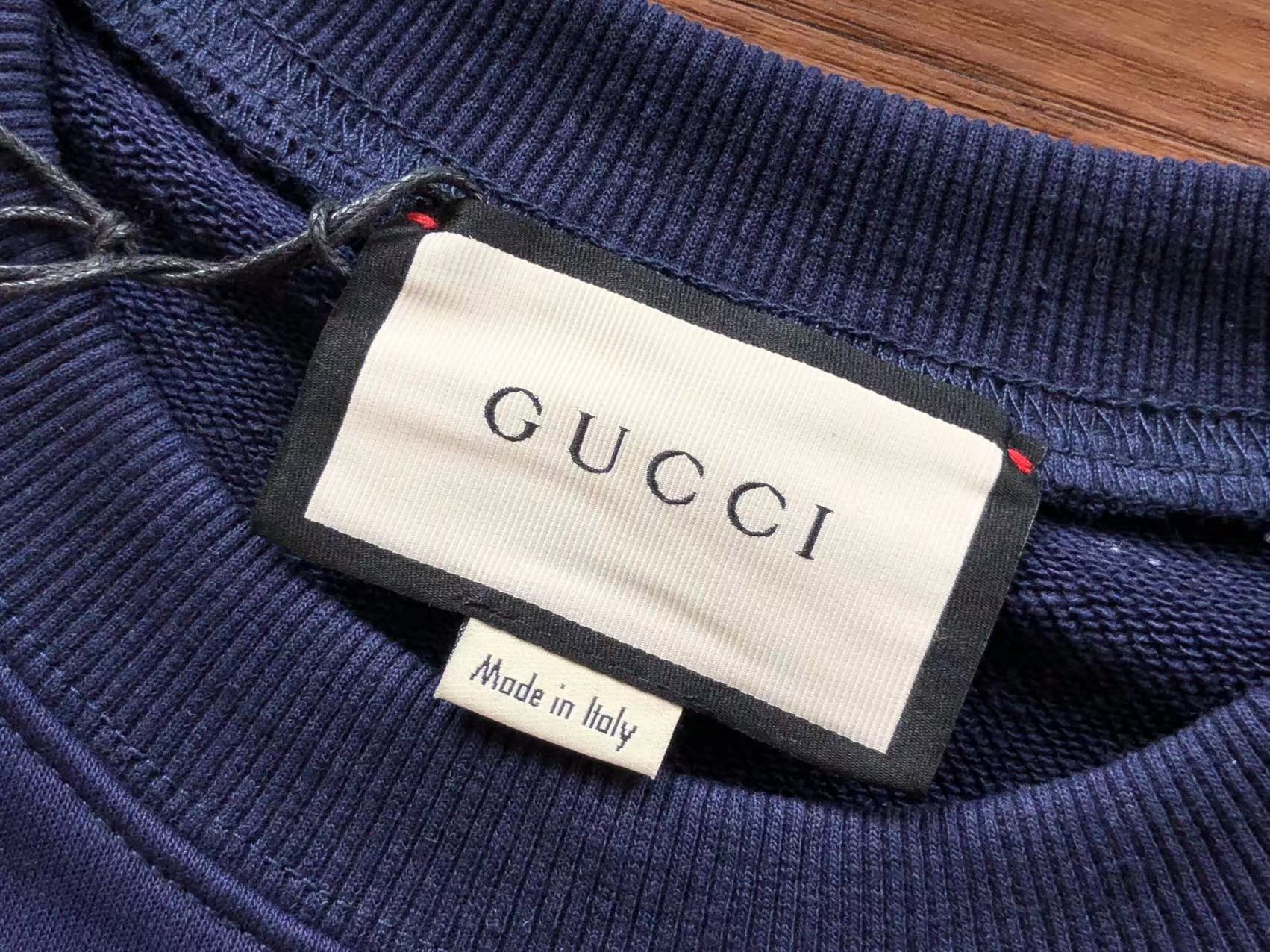 Gucci Sweatshirt