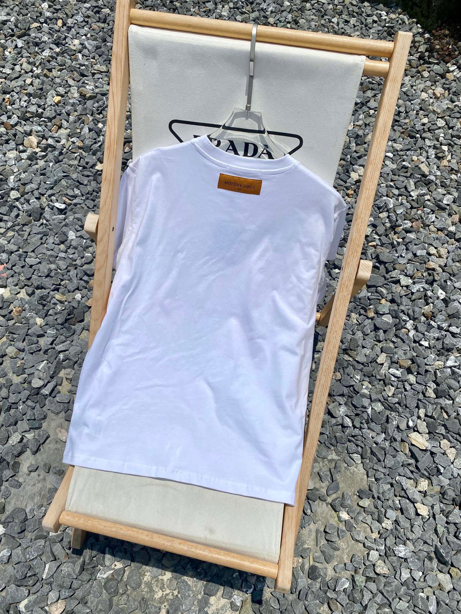 Louis Vuitton T-shirt