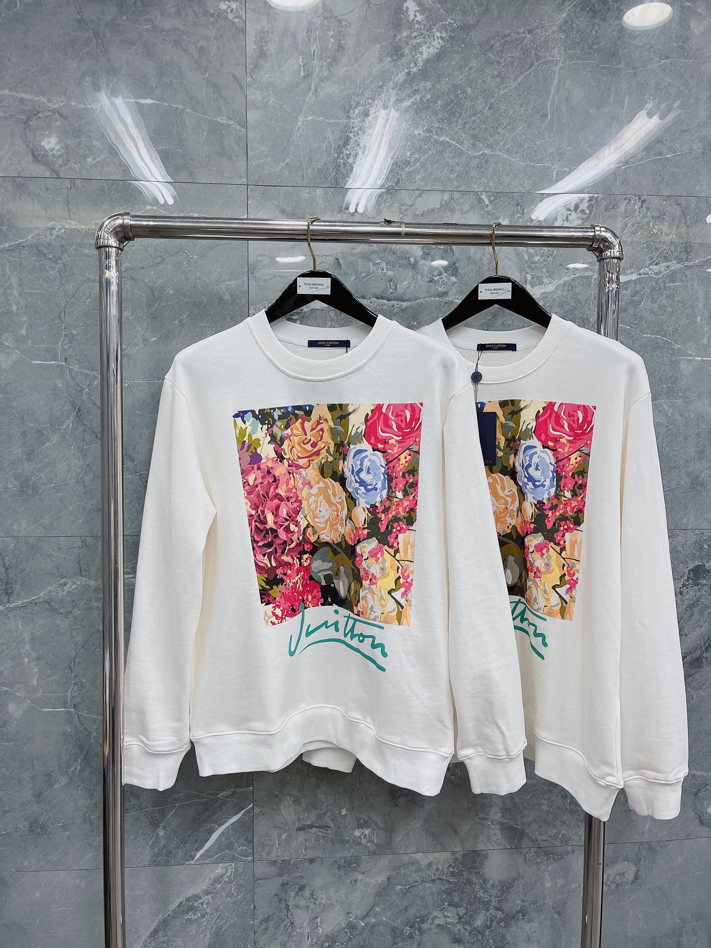 Louis Vuitton Sweatshirt