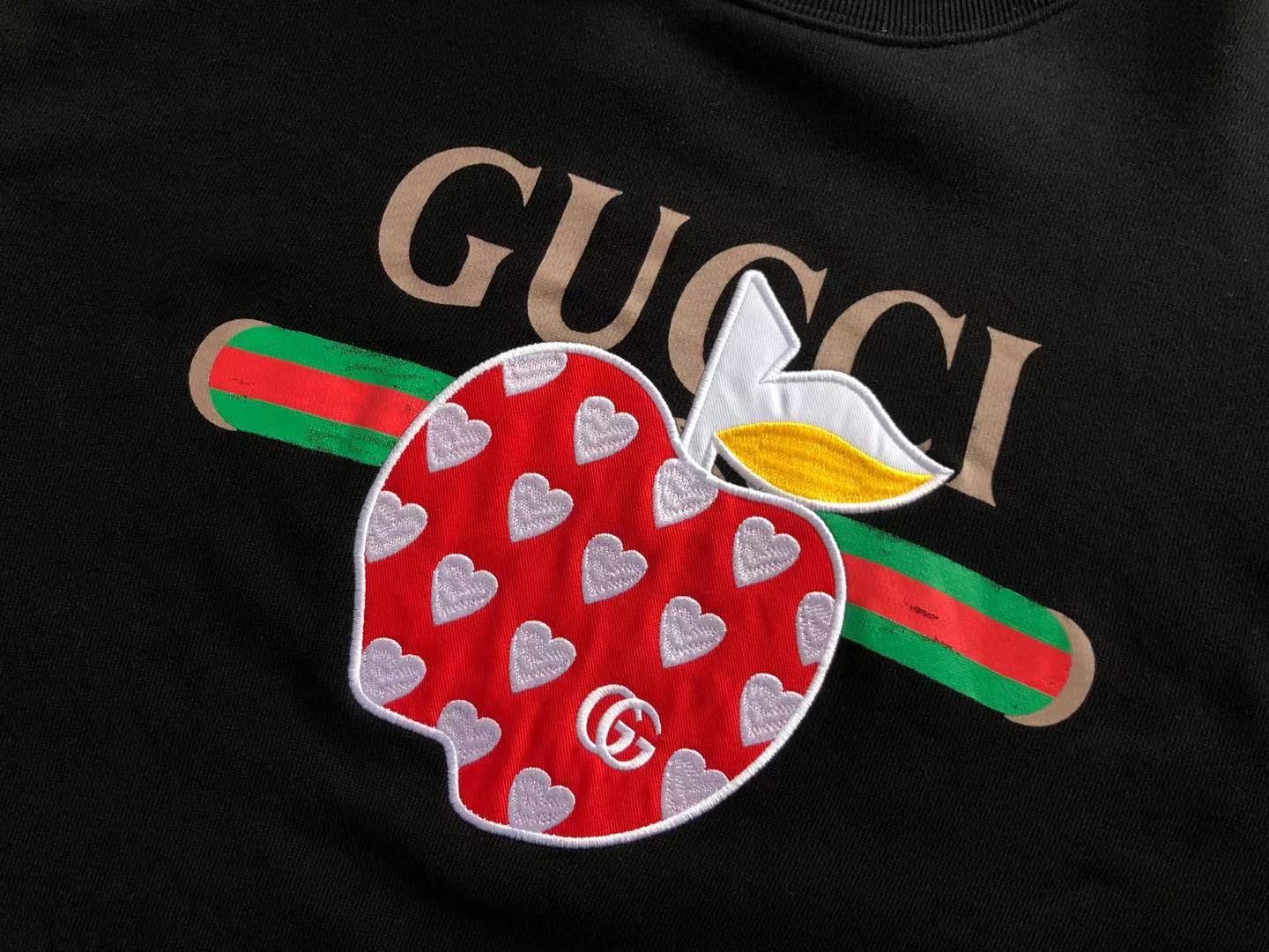 Gucci Sweatshirt