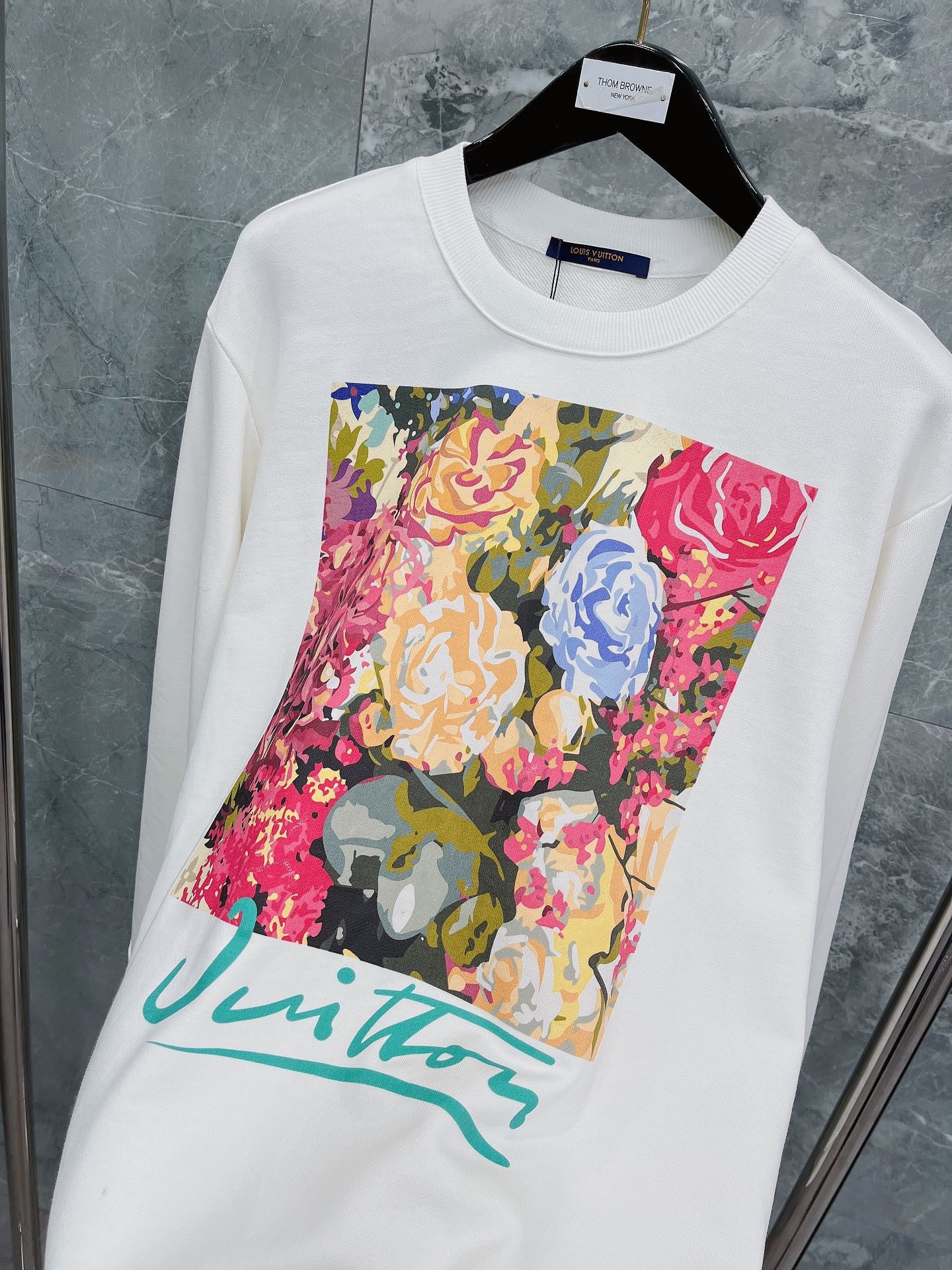 Louis Vuitton Sweatshirt