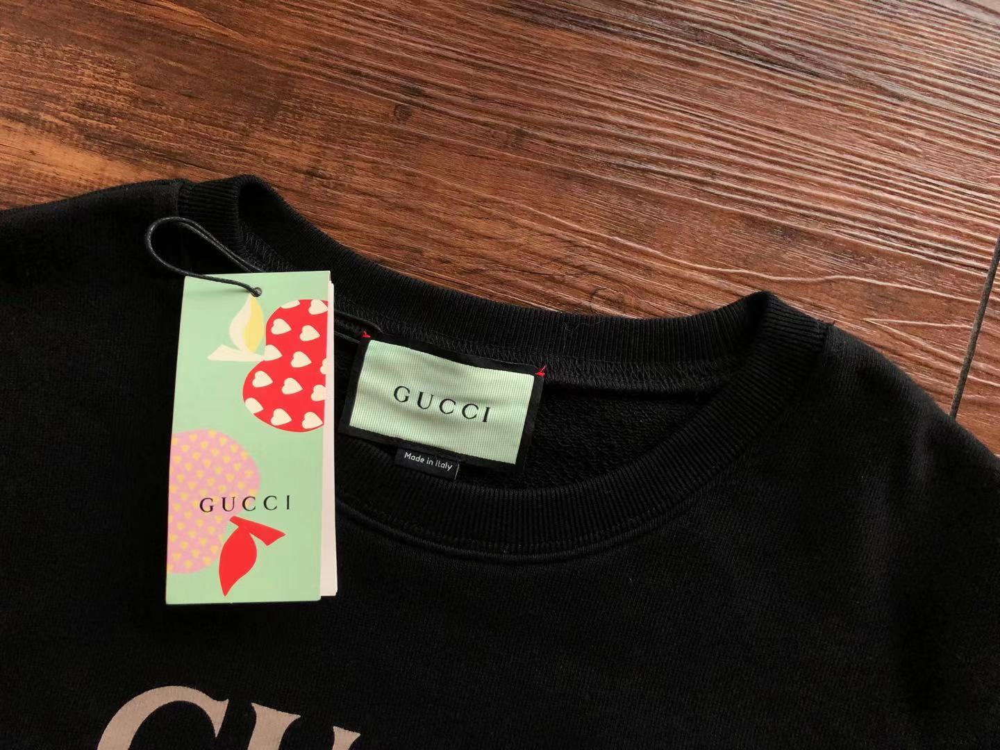 Gucci Sweatshirt