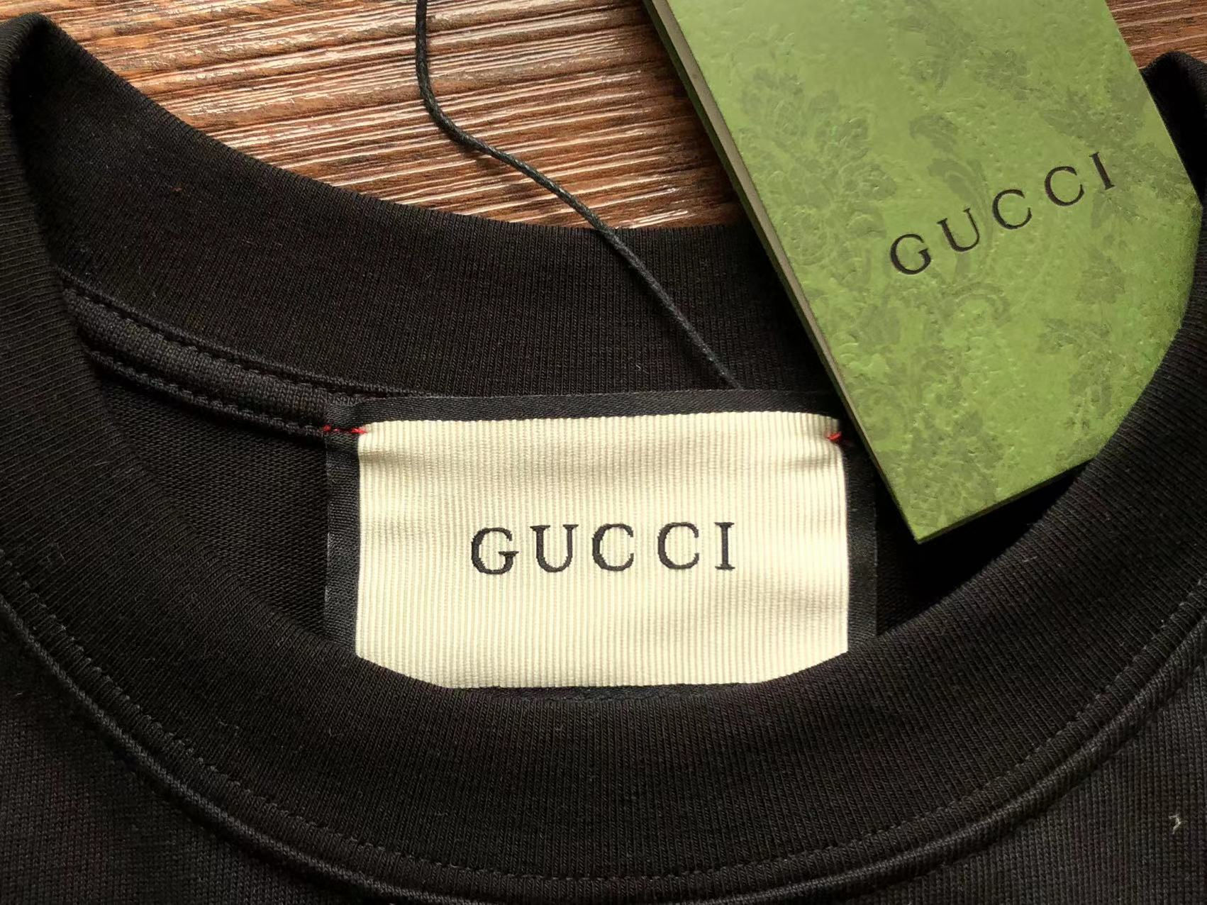 Gucci T-shirt