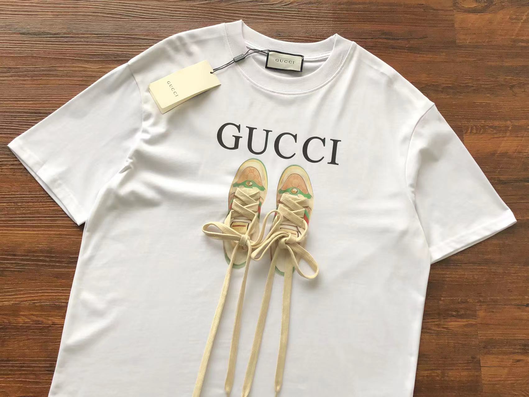 Gucci T-shirt